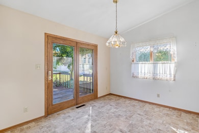 N5037 Big Bend Ln, Sheboygan Falls, WI 53085 - photo 5