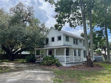 253 S Cypress St, Labelle, FL 33935 - photo 3