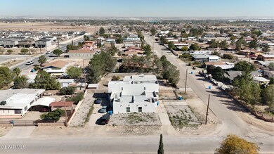 421 Panahi Rd, El Paso, TX 79927 - photo 2