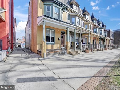 433 Chestnut St, West Reading, PA 19611 - photo 2