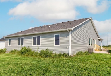 2717 13th St NE, Bondurant, IA 50035 - photo 3