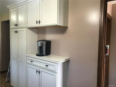 260 Drake Dr, North Tonawanda, NY 14120 - photo 5