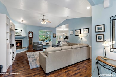 2215 E Klatt Rd, Anchorage, AK 99516 - photo 4