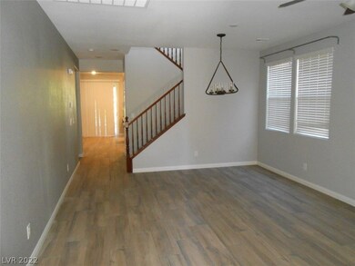 7288 Apache Mission Ct, Las Vegas, NV 89179 - photo 2