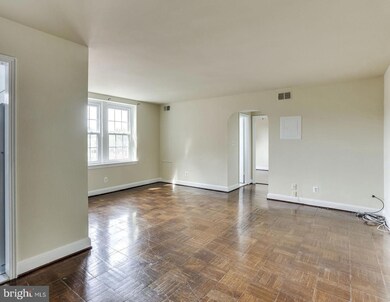22 S Old Glebe Rd unit 205D, Arlington, VA 22204 - photo 5