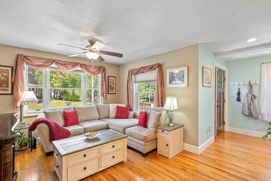 304 Maple St, Danvers, MA 01923 - photo 6