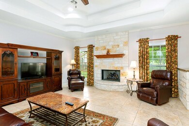 802 Kimberly Ln, Fredericksburg, TX 78624 - photo 6