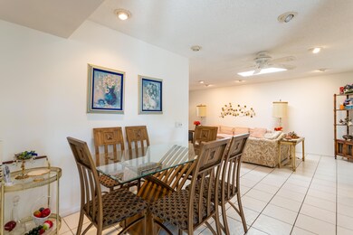 10540 W Highwood Ln, Sun City, AZ 85373 - photo 5