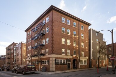 Twenty One Moon St unit Twelve, Boston, MA 02113 - photo 6