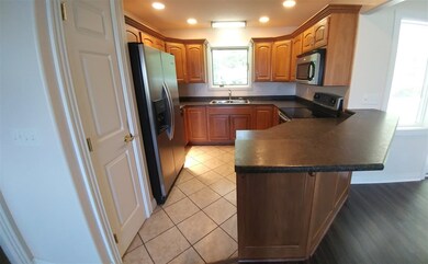 501 Arbor Ln, Huntington, IN 46750 - photo 6