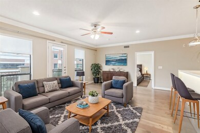 Virtual staged living/dining room