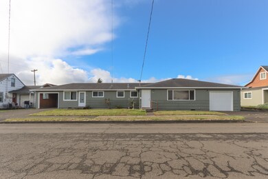 710 712 Miller Ave Tillamook OR-02