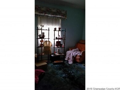 836 Sunset Dr, Lincoln, IL 62656 - photo 5