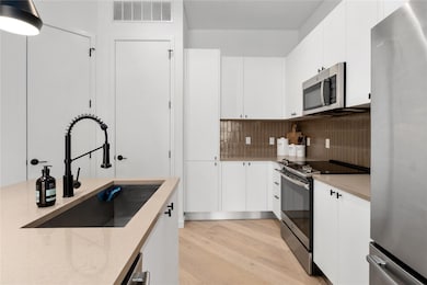 The Tyndall at Robertson Hill unit 421, Austin, TX 78702 - photo 6