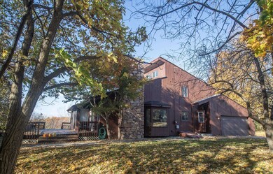 371 Brigham Rd, Saint Albans City, VT 05478 - photo 2