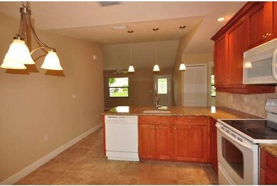 2897 48th Terrace SW unit 7, Naples, FL 34116 - photo 2