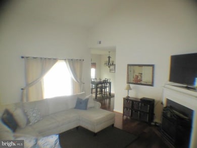 11315 Westbrook Mill Ln unit 301, Fairfax, VA 22030 - photo 6