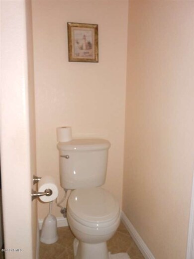 commode in private spot in masterbath