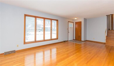 3817 Bel Aire Rd, Des Moines, IA 50310 - photo 3