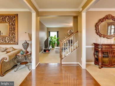 16423 Boatswain Cir, Woodbridge, VA 22191 - photo 3