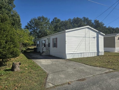 7013 Greenbrier Village Dr unit 74, Lakeland, FL 33810 - photo 3