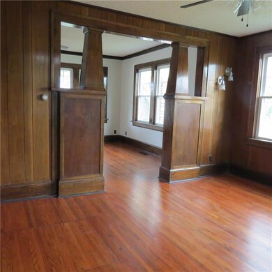 101 E 3rd St, Stanberry, MO 64489 - photo 5