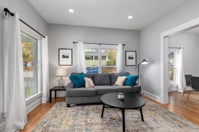 536 Wright St NE, Grand Rapids, MI 49505 - photo 5