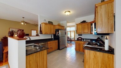 131 Juniper Ridge Dr, Feeding Hills, MA 01030 - photo 2