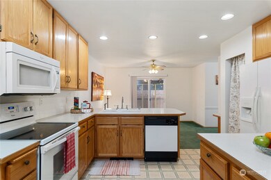 110 Poplar St, Port Orchard, WA 98366 - photo 3