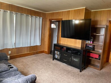 1182 Ferris Ave, Berwick, PA 18603 - photo 4