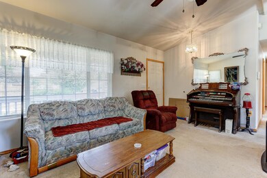 2372 NE Desert Willow Court-4