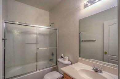 2nd Bathroom (1)