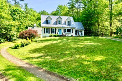 348 Deerfield Rd, Allenstown, NH 03275 - photo 4