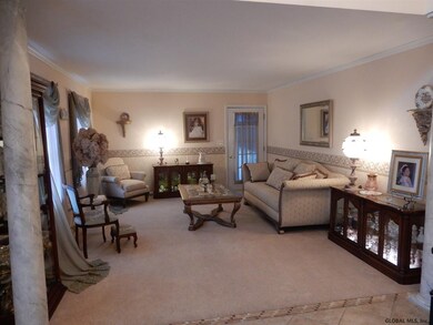 9 Bleakley Ave, Troy, NY 12182 - photo 2