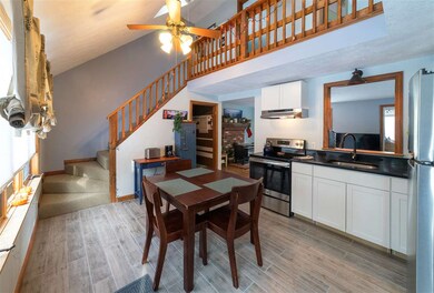 84 Birch Cir, Campton, NH 03223 - photo 3