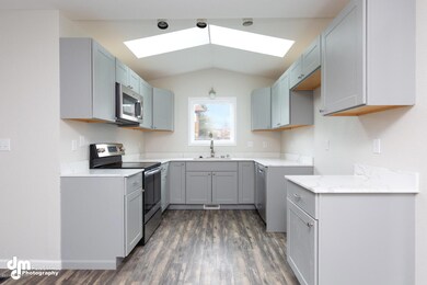 12.   Kitchen_KI_IMG_3673-FULL