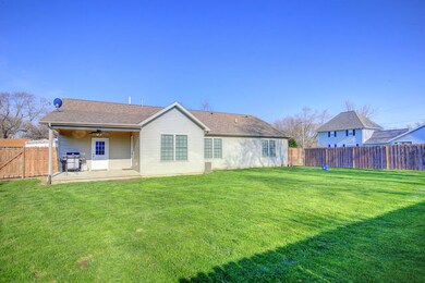 106 N Jackson St, Philo, IL 61864 - photo 5