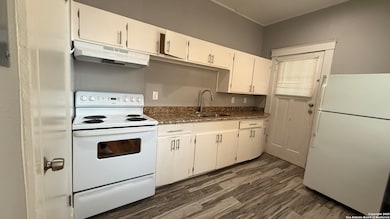 107 Willim St unit 4, Alamo Heights, TX 78209 - photo 6