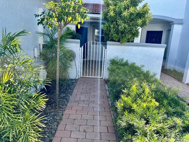 4880 NW 116th Ct unit 4880, Doral, FL 33178 - photo 6