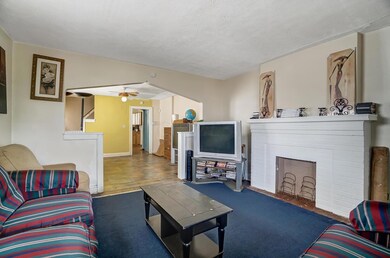 Front Room - 2
