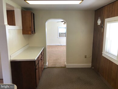 406 Valatia Ave, Millville, NJ 08332 - photo 4