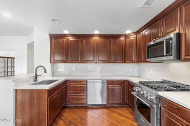 05-Kitchen