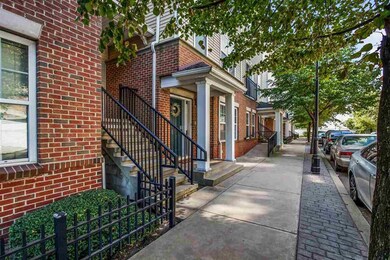 2 Greenwich Dr unit 604, Jersey City, NJ 07305 - photo 2