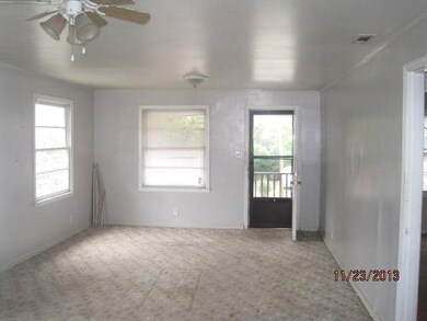 708 Trinity Place, Macon, GA 31217 - photo 4