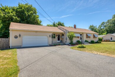 61 Royal Ln, Agawam, MA 01001 - photo 4