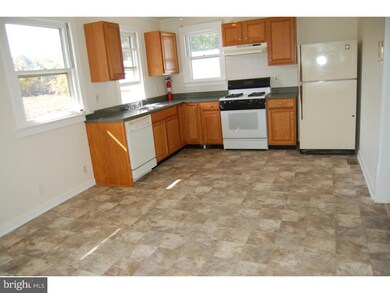 626 E Front St, Glendora, NJ 08029 - photo 7