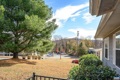 202 Hartmans Mill Rd, Charlottesville, VA 22902 - photo 5