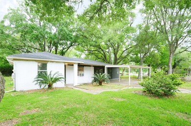 3535 County Road 531, Alvin, TX 77511 - photo 2