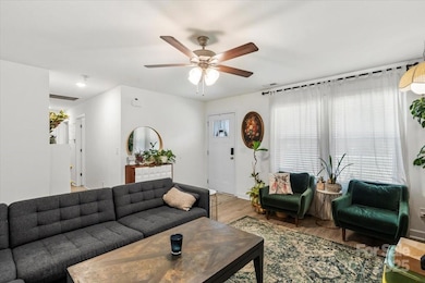 1526 Shepard St, Kannapolis, NC 28083 - photo 4