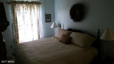 804 E D St, Brunswick, MD 21716 - photo 4